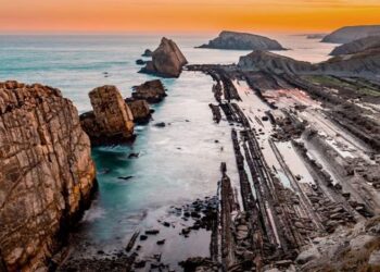 Costa Quebrada