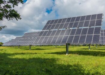 4 años transformando España con fondos NextGenerationEU, destacan los vehículos eléctricos, la movilidad sostenible y el autoconsumo