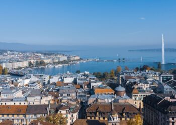 917 ciudades europeas clasificadas por 13 indicadores clave, p.ej. urbanismo, transporte, medio ambiente y acceso a zonas verdes