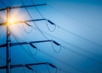 fotovoltaica controlar tensión causa apagón