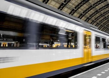 La ‘Ley de Movilidad Sostenible’ priorizará el tren frente a los vuelos cortos