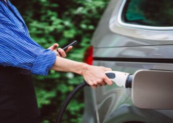 PERTE del Vehículo Eléctrico y Conectado: mas de 1.200 millones en ayudas