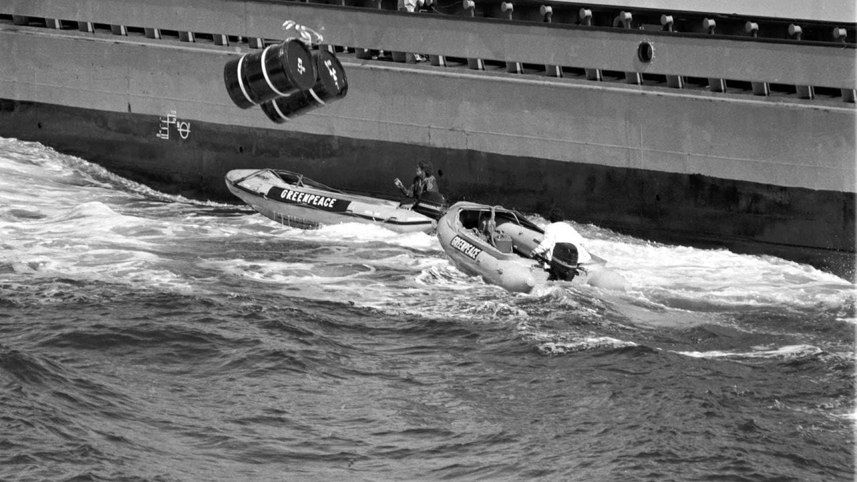 220000 bidones residuos radiactivos fosa atlántica