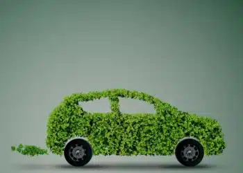 ue nuevos automoviles deberan incluir plastico reciclado fabricacion