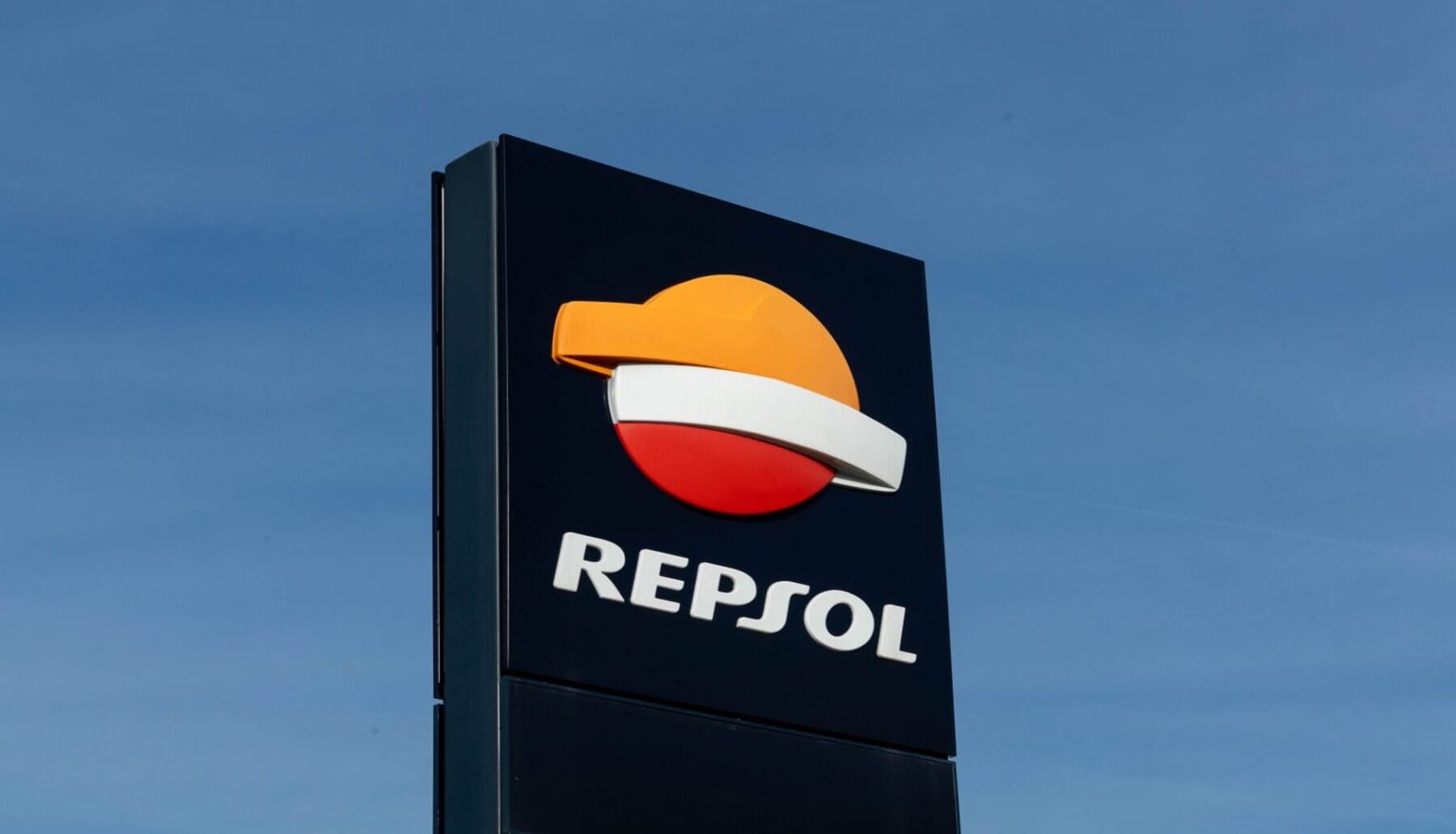 Un afectado por la DANA reclama a Repsol los daños causados por el cambio climático que la compañía genera