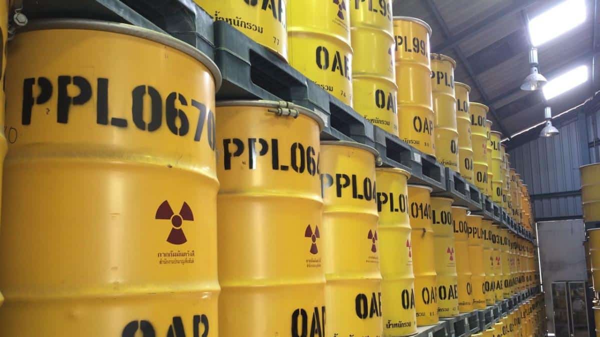 Alianza Verde exige Comisión Europea desastre bidones radioactivos vertidos Fosa Atlántica