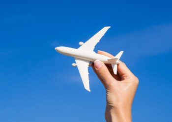 Congreso Barcelona turificación aviación excesivas ampliación Prat