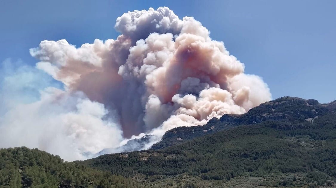 incendio Paüls confinamiento