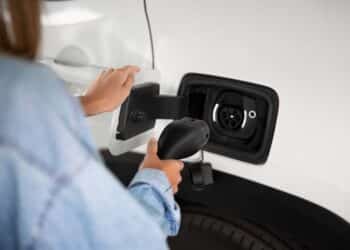 vehículos comerciales ligeros eléctricos descarbonización