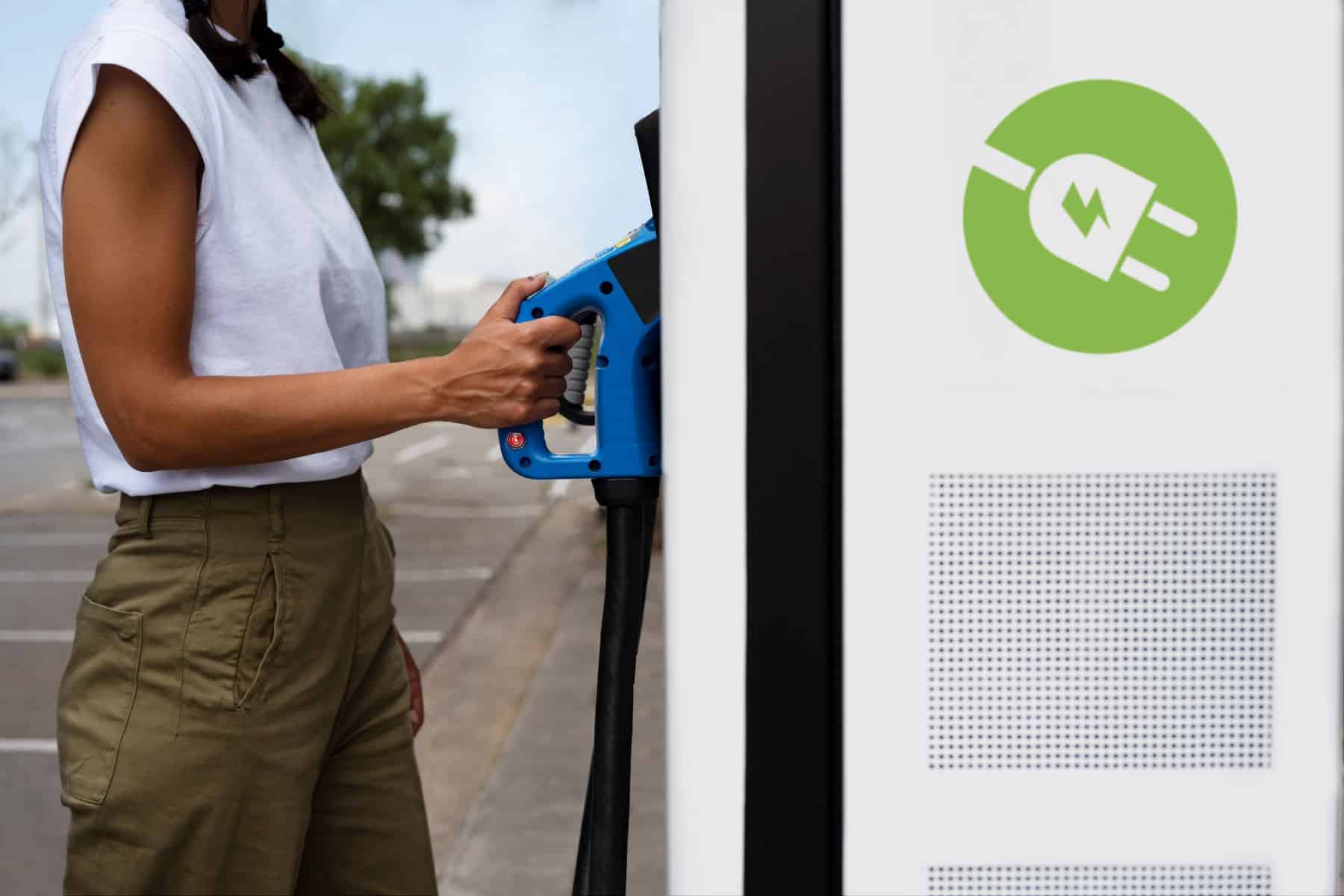 Programa MOVES Corredores infraestructuras recarga públicas carreteras españolas