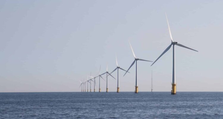 Programa PORT-EOLMAR adaptar infraestructuras portuarias despliegue energía eólica marina