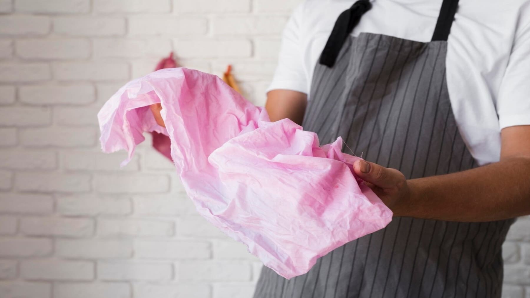 Tendencia al alza cultivar plantas y reciclar residuos alimentarios para teñir ropa, somos más verdes y sostenibles