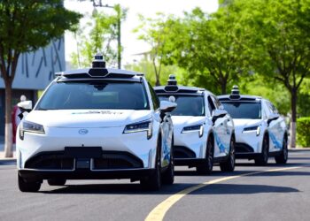 alianza-movilidad-electrica-lyft-baidu-lanzaran-robotaxis-europa-2026