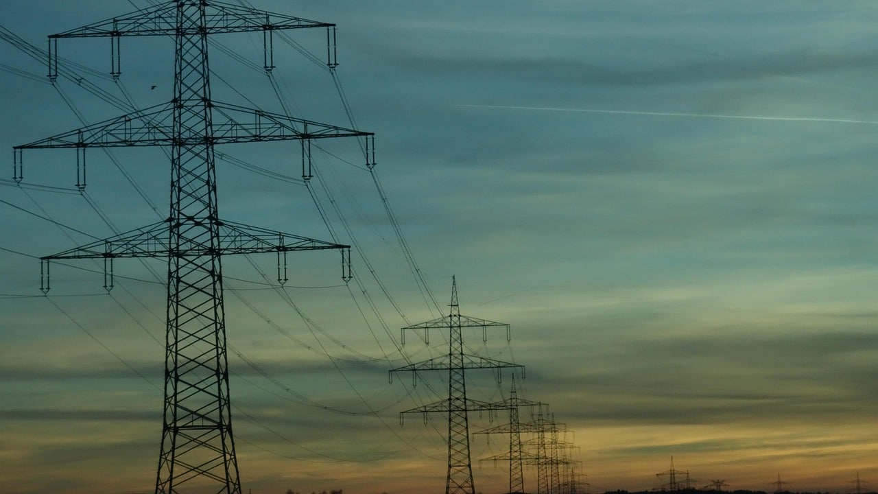 Andalucía espera que su gran producción eléctrica en ‘energías renovables’ se vea correspondida con una mejor red