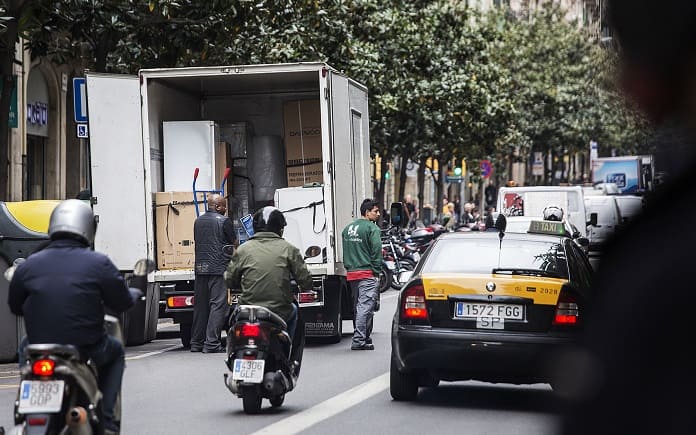 Scoobic MED vehículo eléctrico sin conductor entregas última milla