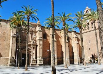 Almería merced olas calor carece refugios climáticos