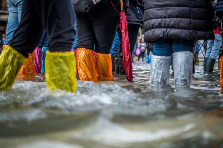 España incorporará carácter obligatorio formación emergencias desastres fenómenos climáticos extremos protección civil