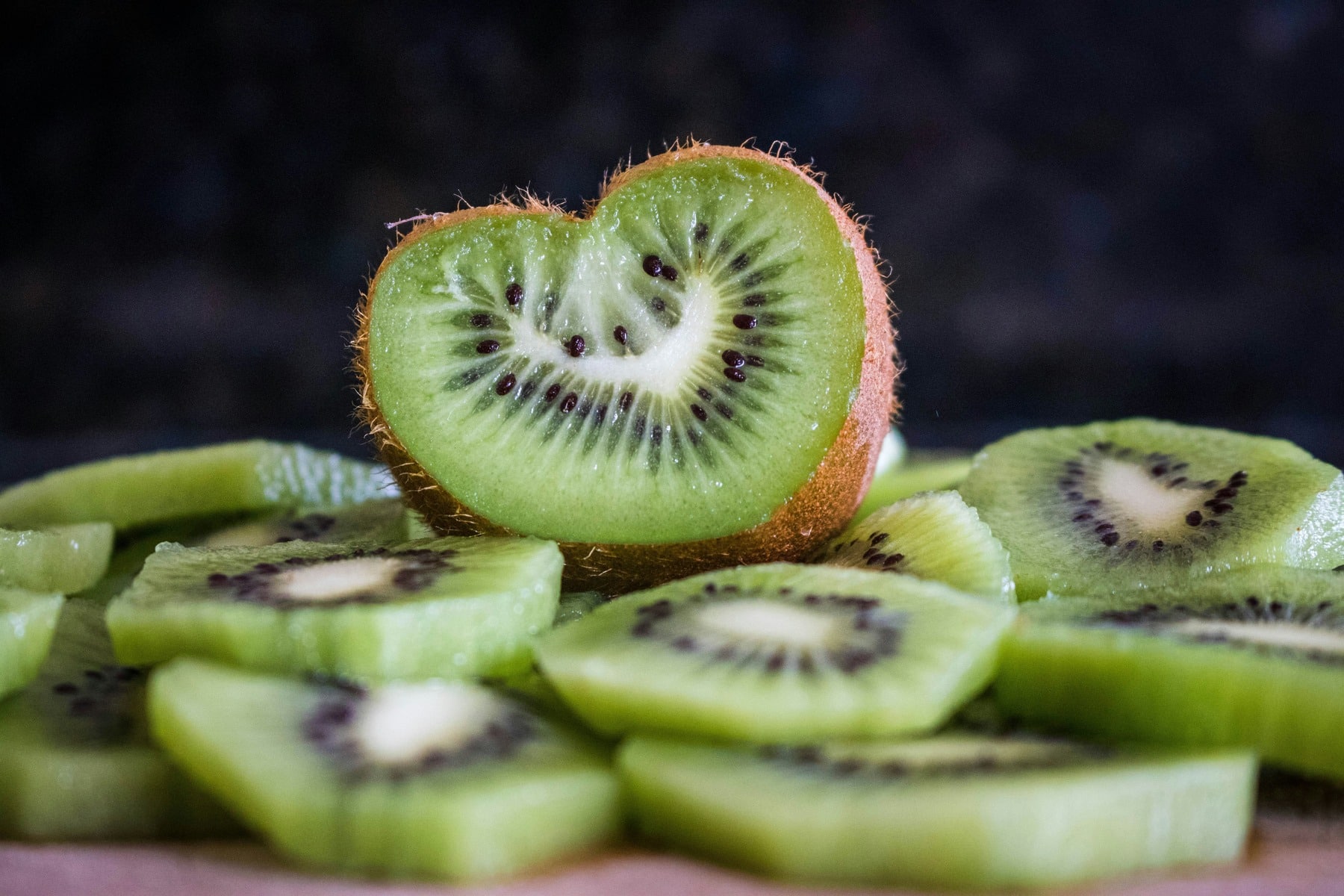 Kiwi verde indispensable dieta saludable intestinal ciencia