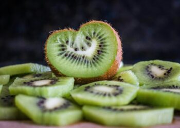 Kiwi verde indispensable dieta saludable intestinal ciencia