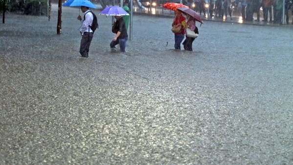 Inminente riesgo lluvias torrenciales 90 litros hora Mediterráneo más cálido normal