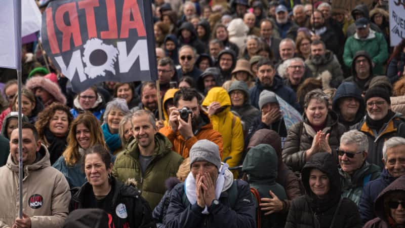 qué juega PSOE absteniéndose insostenible proyecto Altri Palas Rei