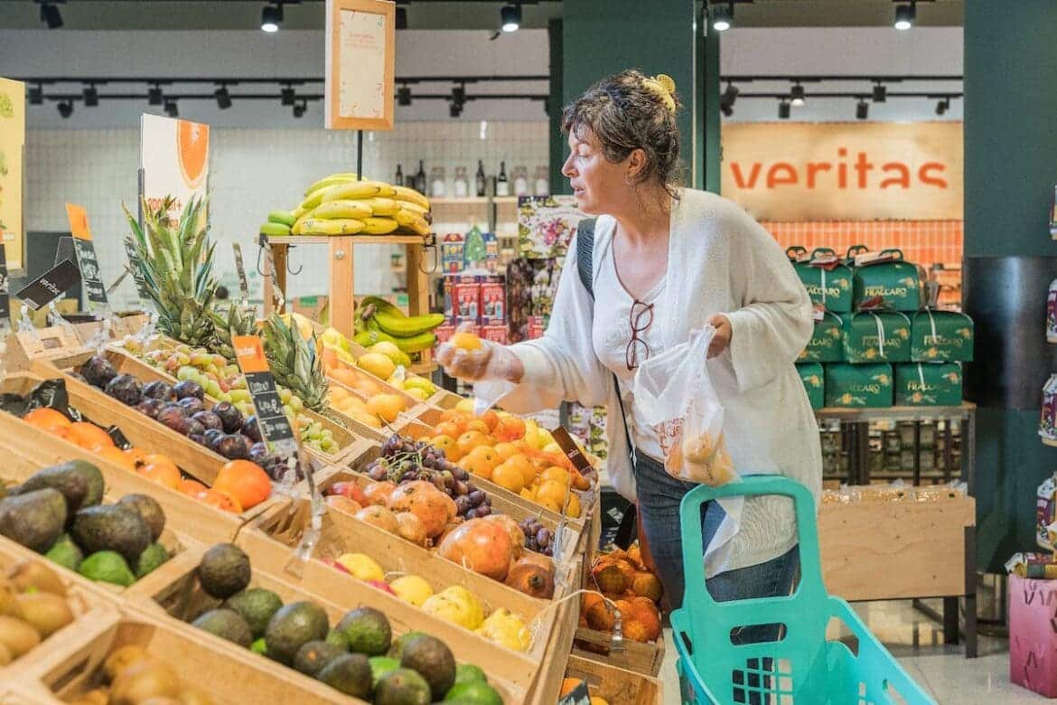 Veritas 90 supermercados productos ecológicos próxima apertura edificio Estel Barcelona