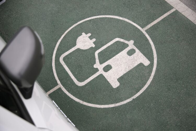 red recarga pública coche eléctrico España 48600 puntos operativos