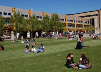 universidades públicas invierten sostenibilidad privadas rezagan ránking centros universitarios sostenibles