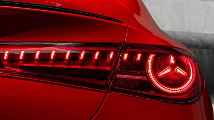 Alemania lo mejora y le baja el precio a su coche eléctrico estrella: Hasta 24 000 € menos 1 Coche de Alemania