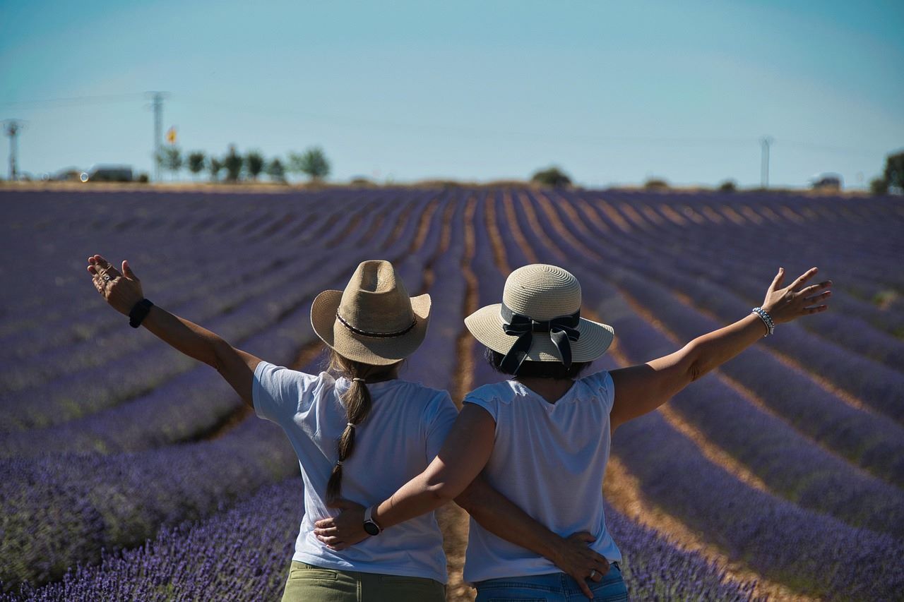 Mujeres andaluzas participando en un taller de agricultura ecológica dentro de las iniciativas para reforzar el sector ecológico andaluz
