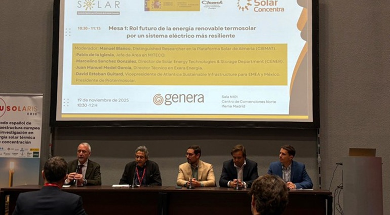 Jornada de Protermosolar Genera 2025 con expertos analizando el papel de la energía termosolar en la estabilidad eléctrica y la descarbonización industrial