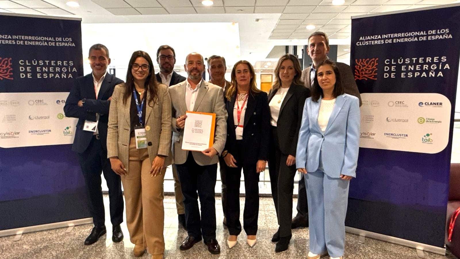 Nueve clústeres firman la nueva alianza energética para impulsar la transición verde en España