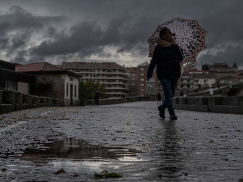 El tiempo hoy 12 de noviembre: precipitaciones fuertes en el norte y ascenso de las temperaturas en el resto del país
