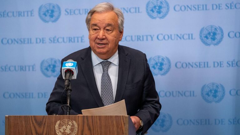 Guterres critica en la COP30 que los líderes sigan siendo “rehenes” de los combustibles fósiles