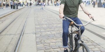 Obesidad urbana: ciudades mal diseñadas disparan el riesgo y agravan la desigualdad social, alerta la OMS