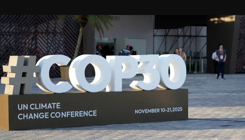 Logo de la Cumbre del Clima COP3 en Brasil donde se llevan a cabo las negociaciones