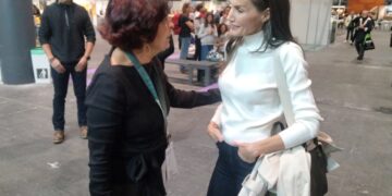 La reina Letizia visita BioCultura Madrid 2025 y reafirma su apoyo a la alimentación ecológica