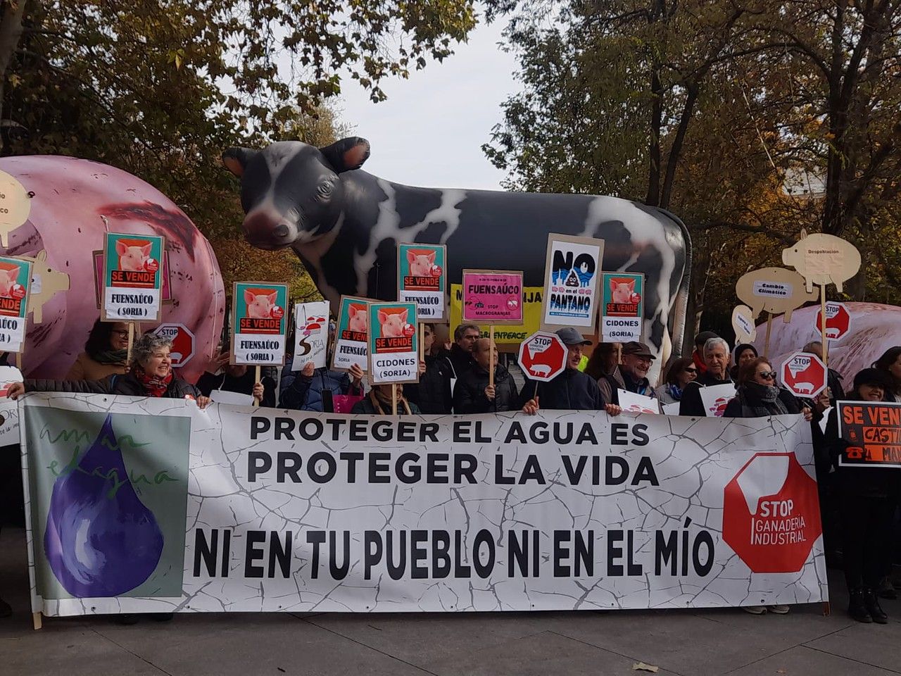 Protesta masiva contra la ganadería industrial en Madrid