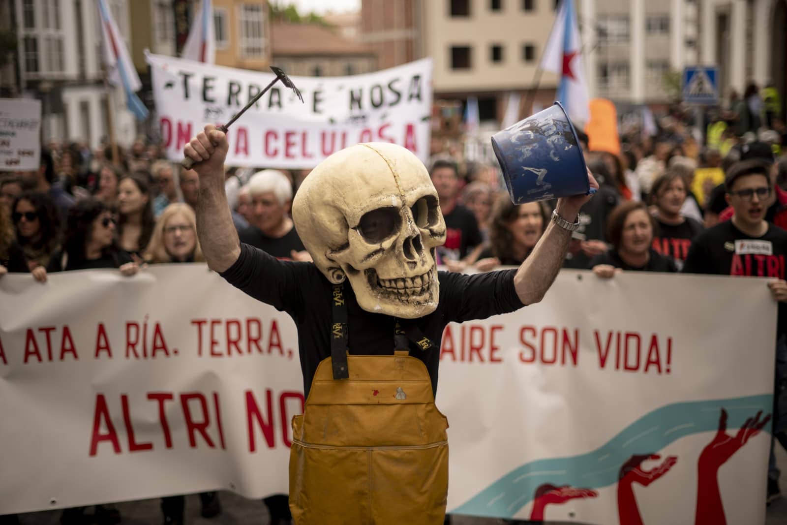 Macrocelulosa de Altri desata otra marea social que arrincona a la Xunta de Galicia