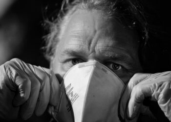 La contaminación dispara los ingresos neurológicos: uno de cada ocho casos urgentes en España está relacionado con el aire que respiramos