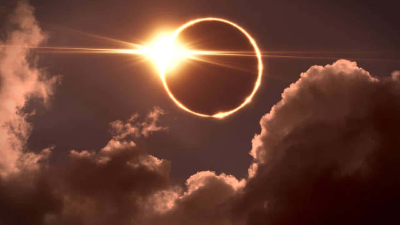 Eclipse solar