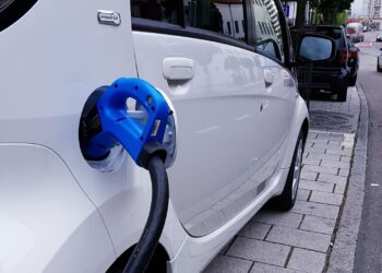 Coche eléctrico en España