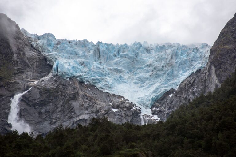 Los glaciares colapsan y la Tierra lanza su advertencia final