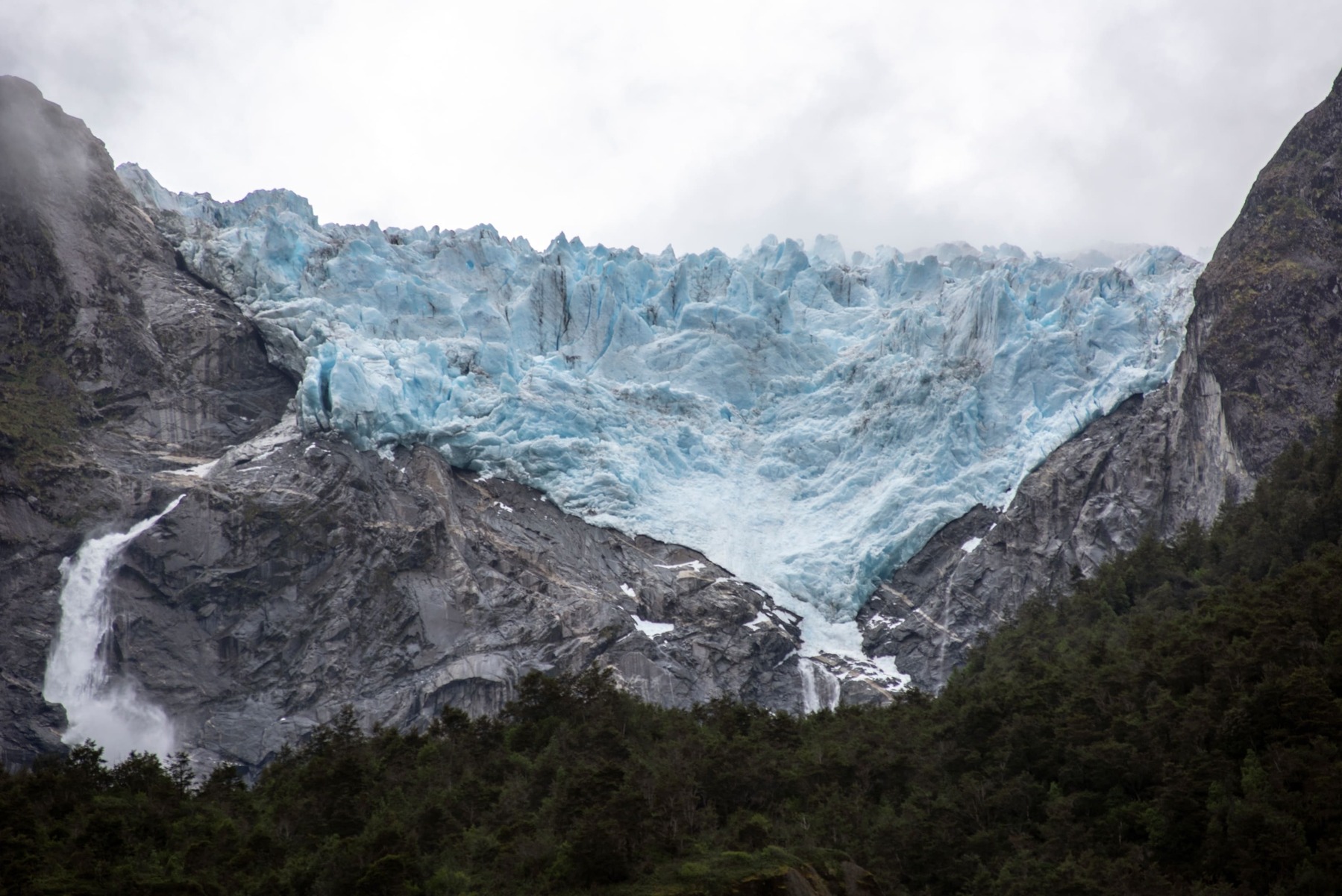 Los glaciares colapsan y la Tierra lanza su advertencia final