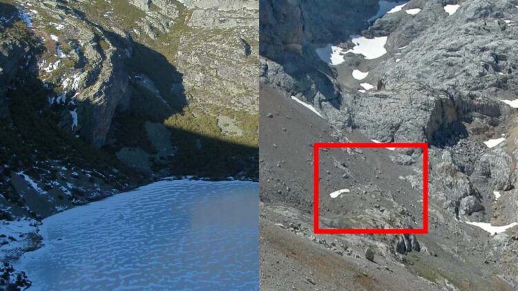 Imagen comparativa del estado del glaciar leonés Trasllambrión en 2005 y en 2025.