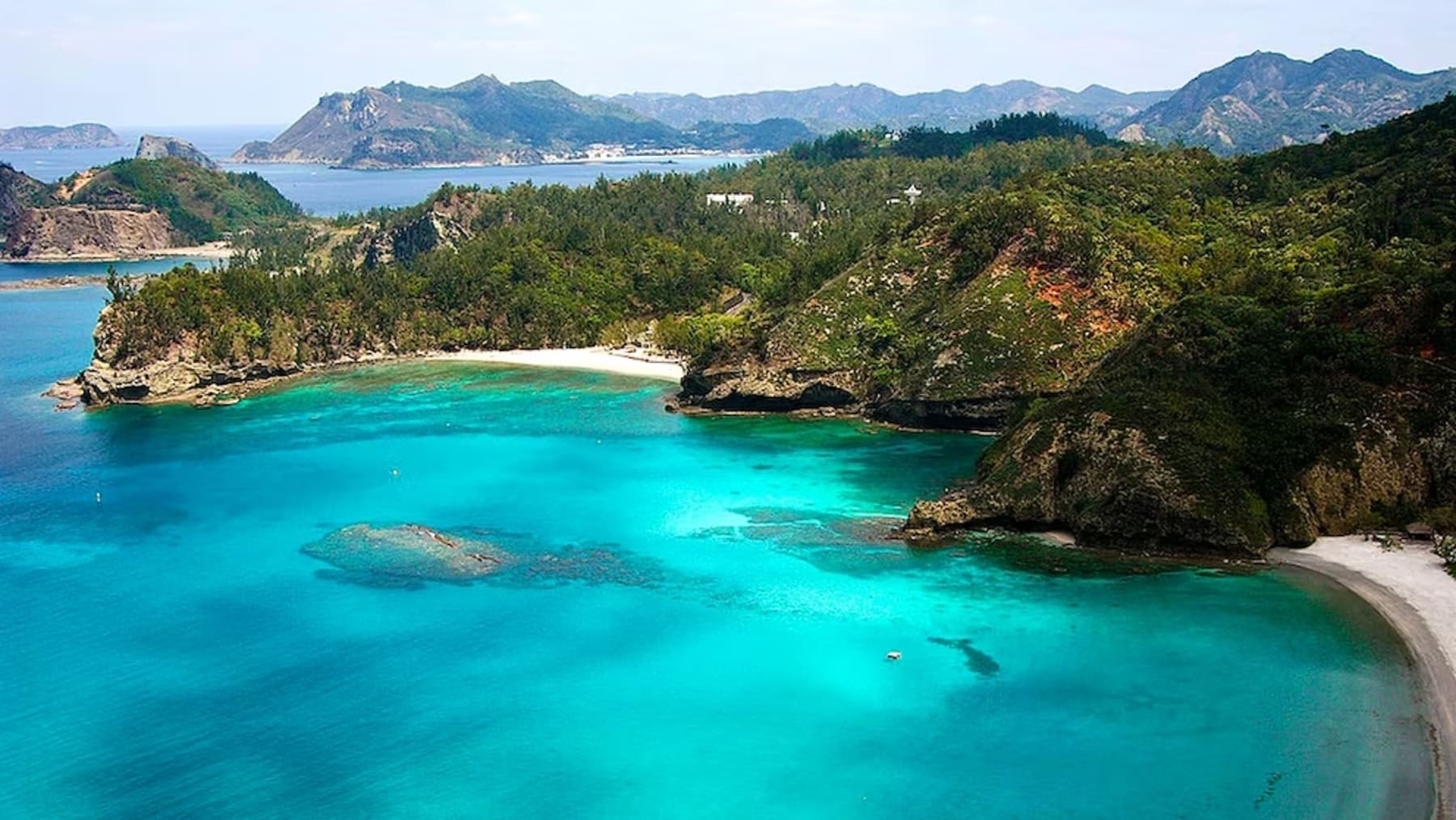 Reserva Marina protegida gracias a la inversión del Galápagos Life Fund en conservación marina