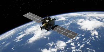 Satelite sobre planeta tierra