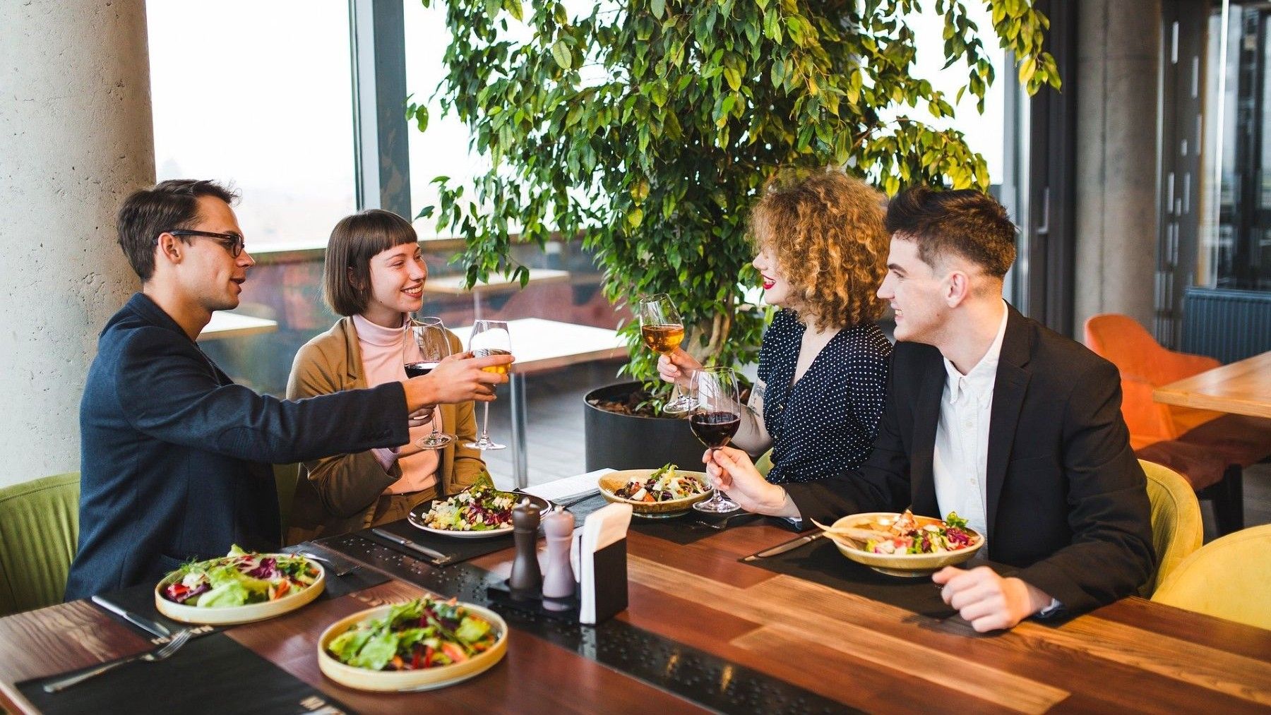 Pirámide nutricional de Estados Unidos que ha generado debate entre expertos en nutrición