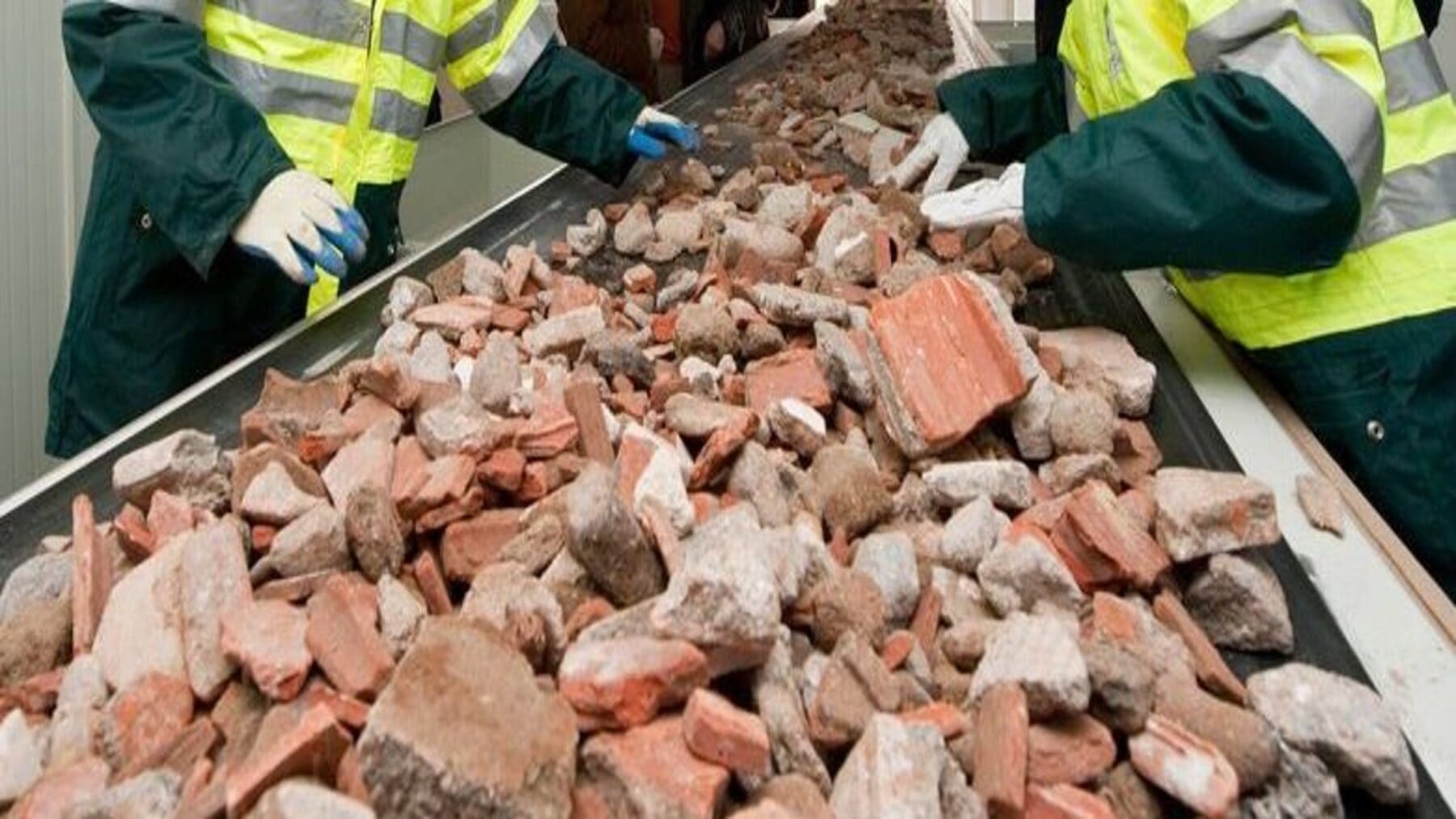 Centro de recogida de residuos no peligrosos de Cuenca en polígono industrial