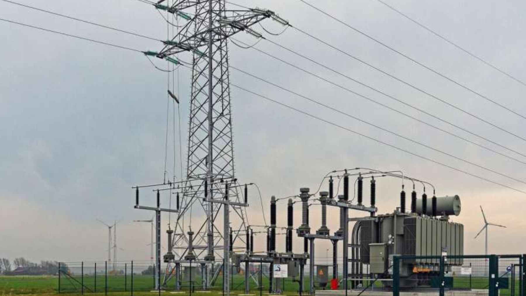 Infraestructura eléctrica y subestación vinculada al consumo energético de centros de datos de inteligencia artificial